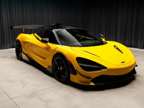 Another view of 2018 McLaren 720S Performance for sale in New Albany, IN at HyperCars