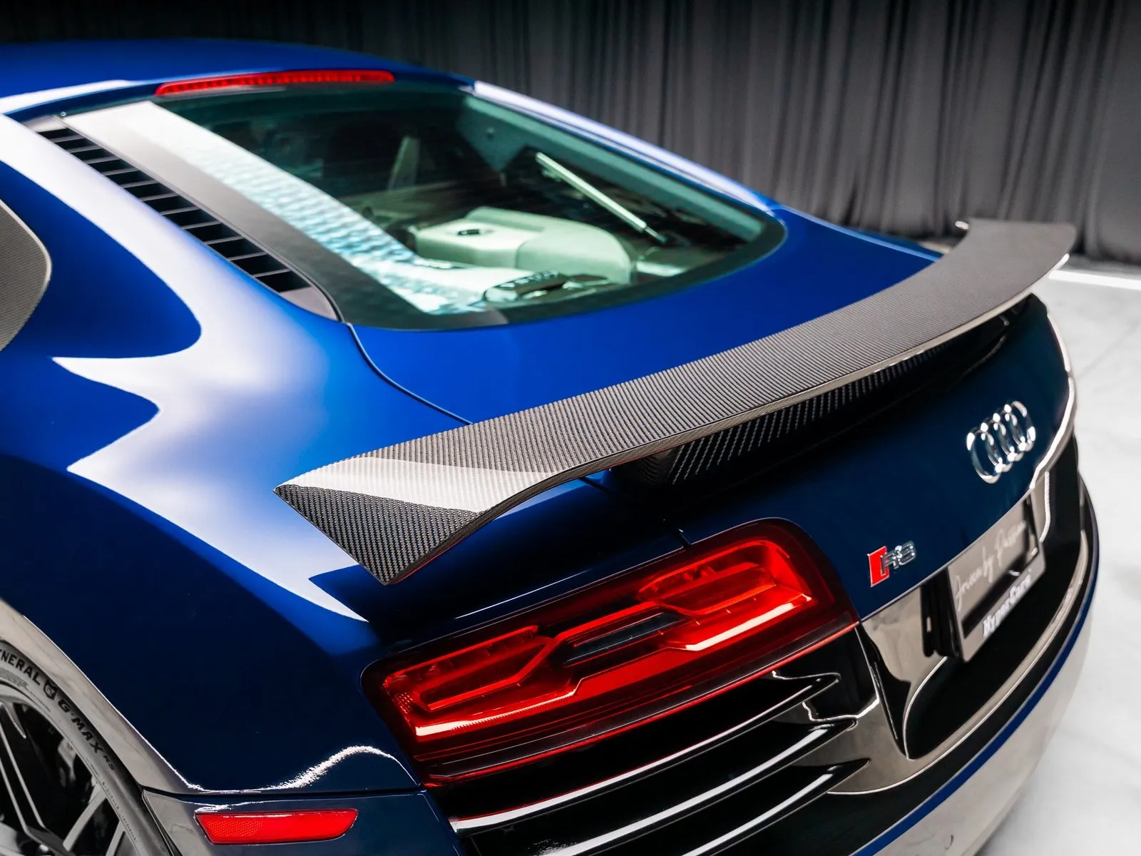 More photos of 2014 Audi R8 5.2 at HyperCars, IN