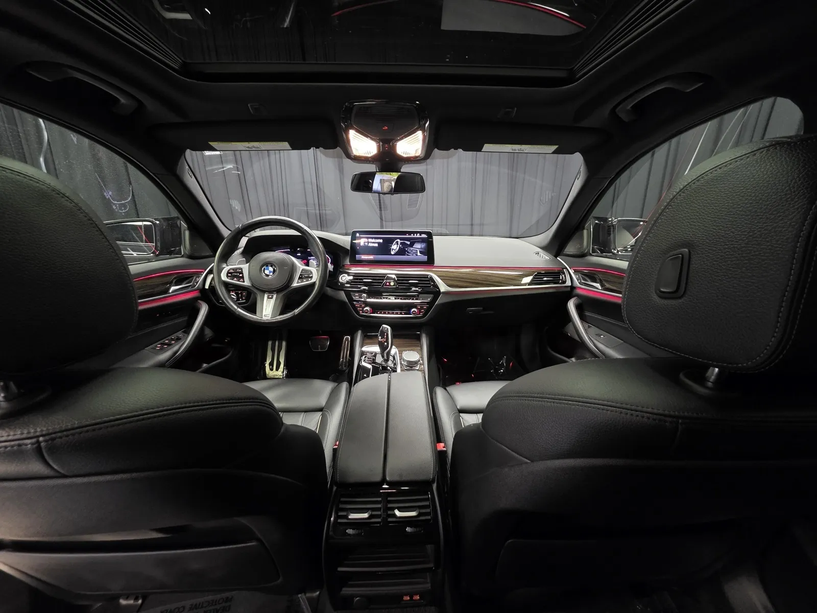 Photos of 2022 BMW 5 Series 540i xDrive for sale in New Albany, IN at HyperCars