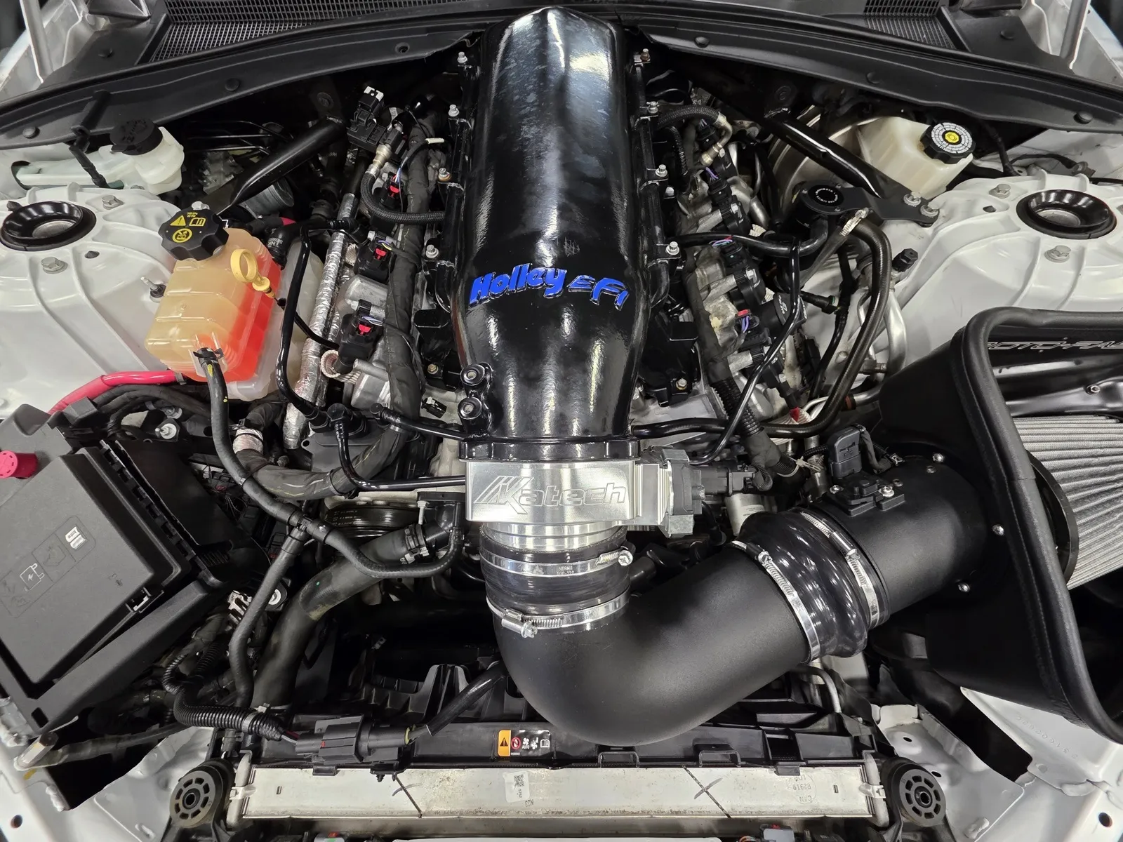 Photos of 2020 Chevrolet Camaro LT1 for sale in New Albany, IN at HyperCars