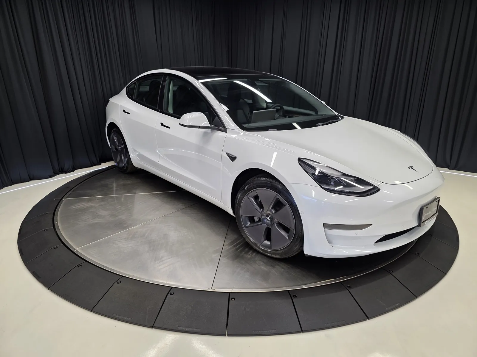 White 2022 Tesla Model 3 for sale in New Albany, IN