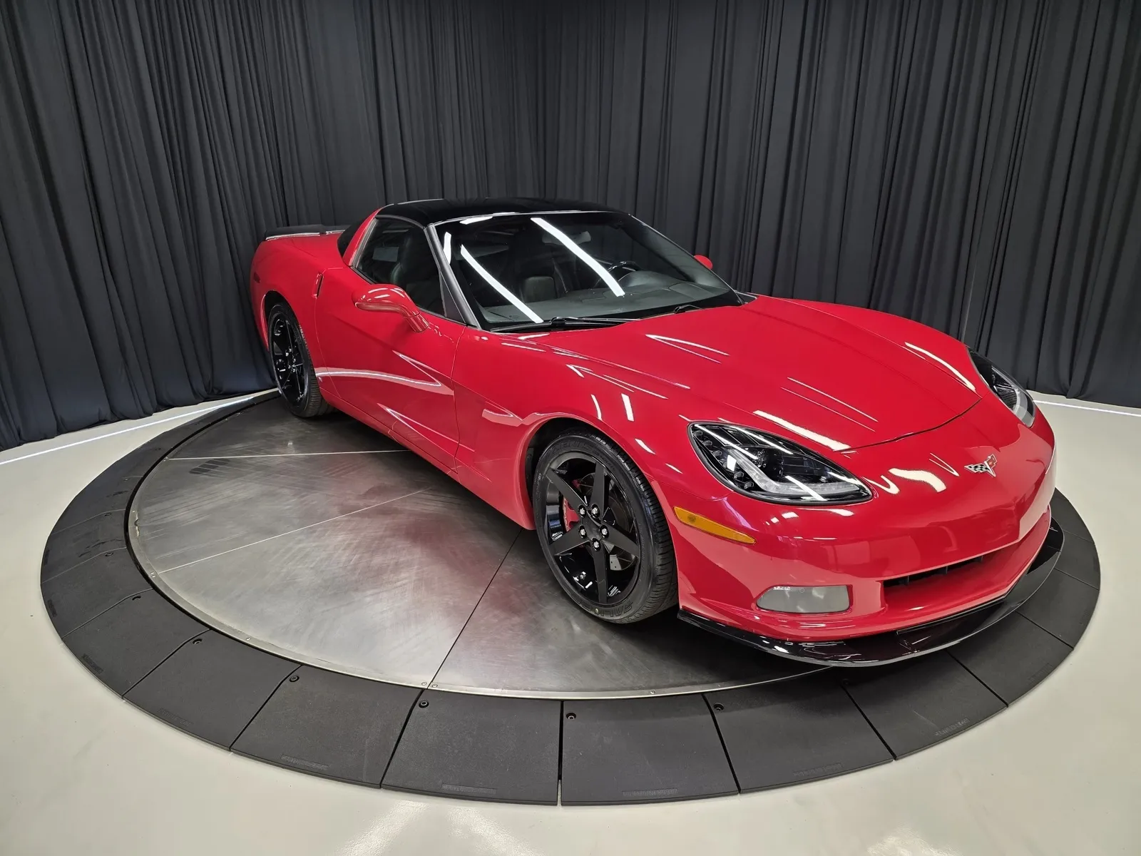 More photos of 2007 Chevrolet Corvette at HyperCars, IN