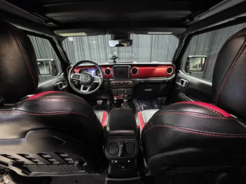 Another view of 2019 Jeep Wrangler Unlimited Rubicon for sale in New Albany, IN at HyperCars