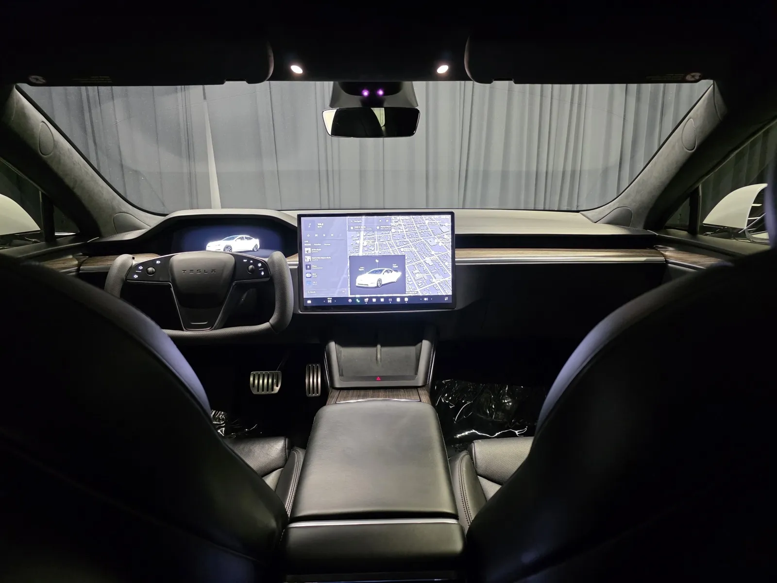 Photos of 2022 Tesla Model S for sale in New Albany, IN at HyperCars