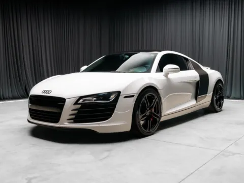 Another view of 2009 Audi R8 4.2 for sale in New Albany, IN at HyperCars