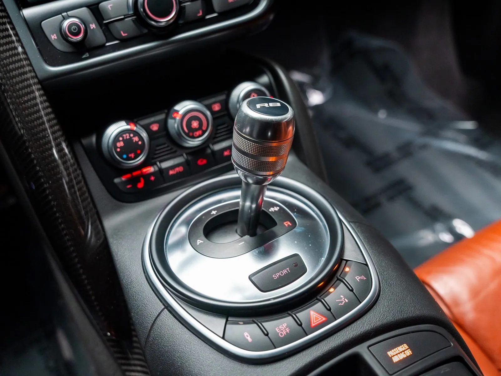 More photos of 2009 Audi R8 4.2 at HyperCars, IN