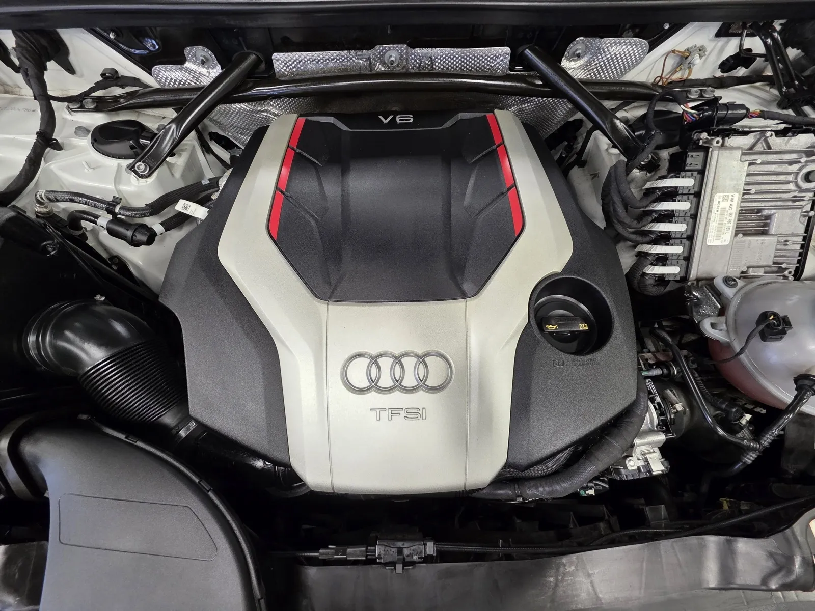 Another view of 2020 Audi SQ5 3.0T Premium Plus for sale in New Albany, IN at HyperCars