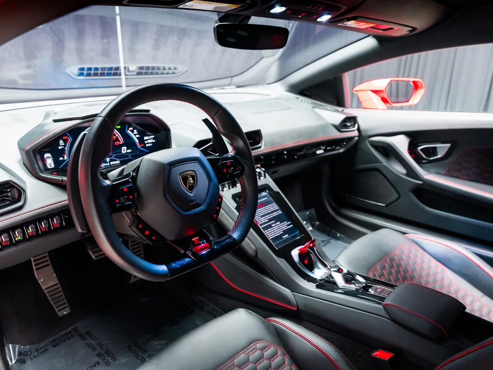 More photos of 2023 Lamborghini Huracan EVO at HyperCars, IN