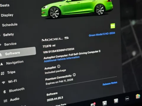 More photos of 2022 Tesla Model S at HyperCars, IN