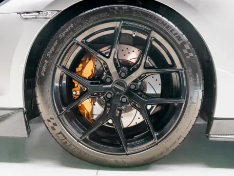 More photos of 2009 Nissan GT-R Premium at HyperCars, IN