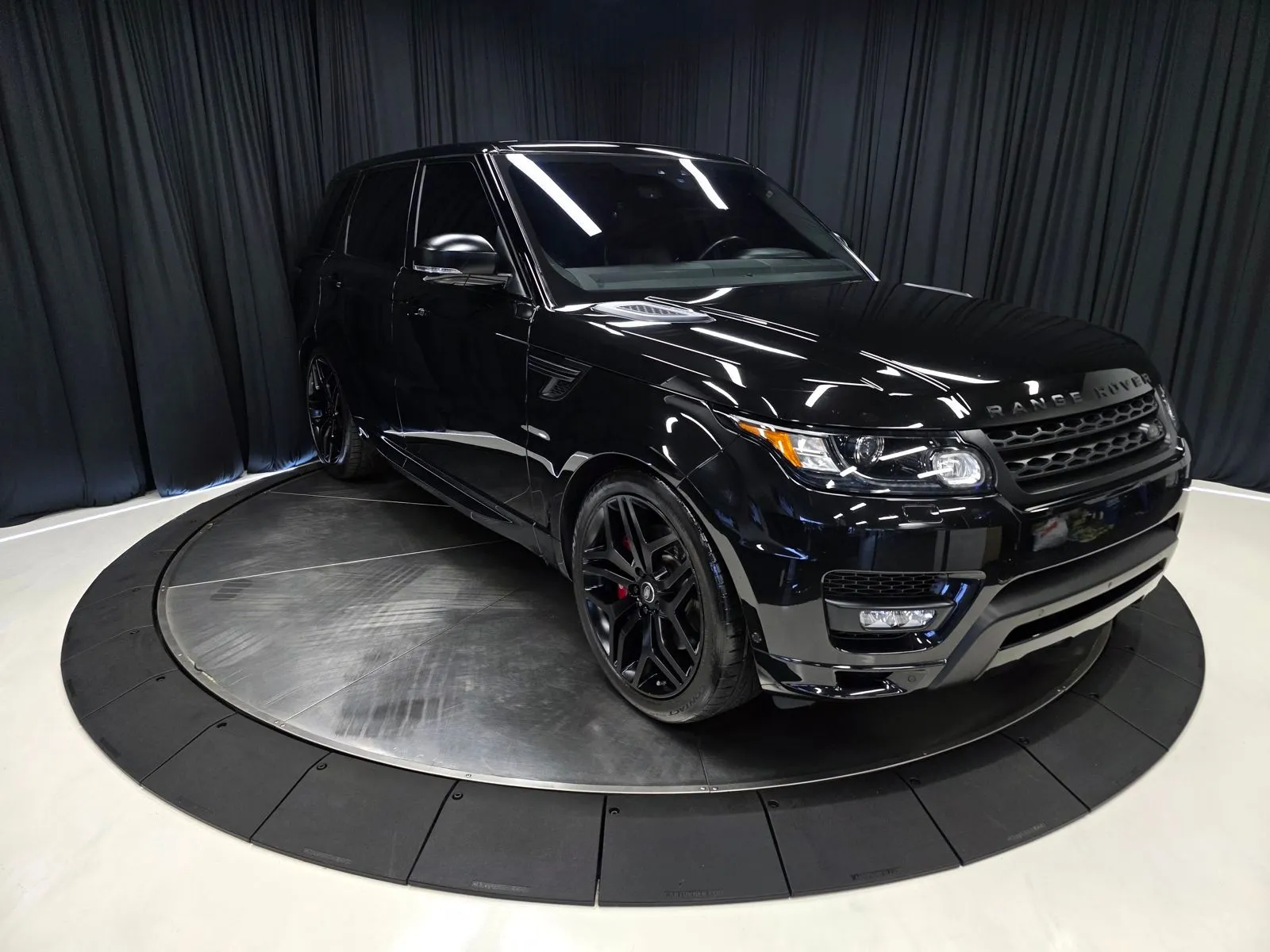 Another view of 2017 Land Rover Range Rover Sport 5.0L V8 Supercharged Autobiography for sale in New Albany, IN at HyperCars
