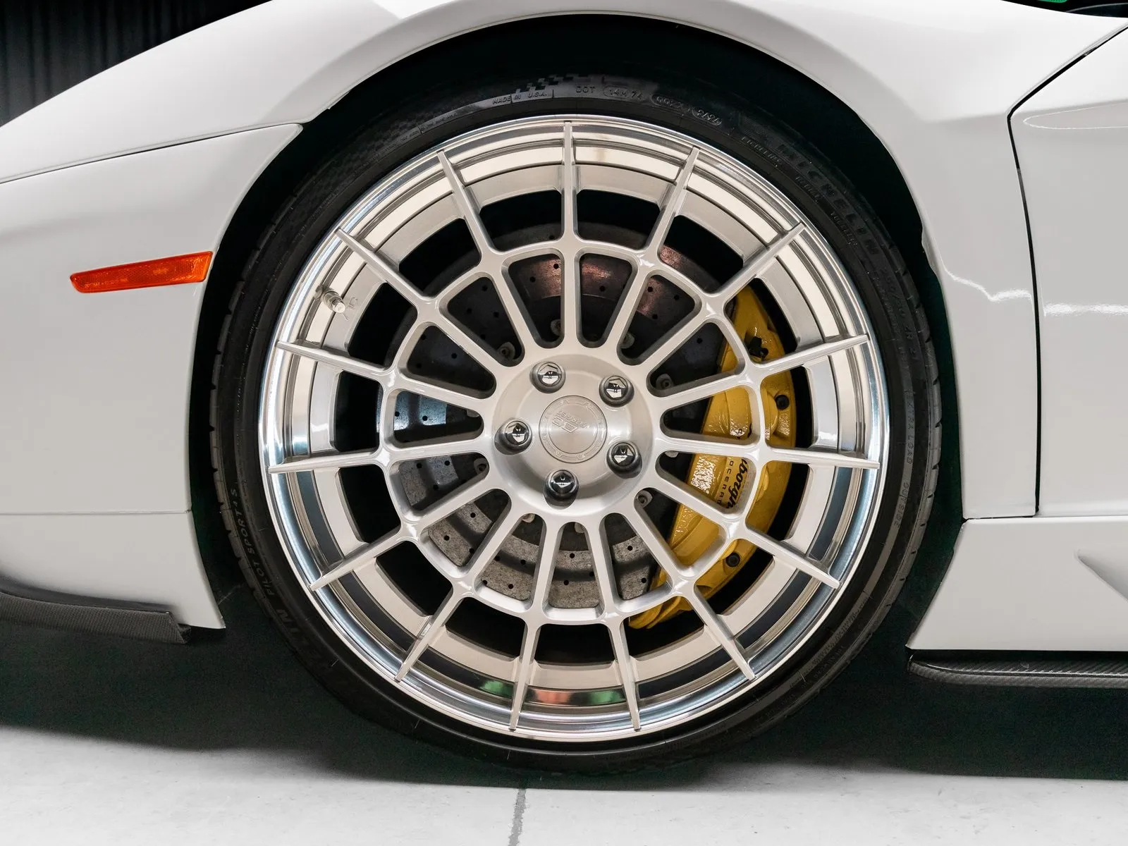 Another view of 2013 Lamborghini Aventador LP700-4 for sale in New Albany, IN at HyperCars