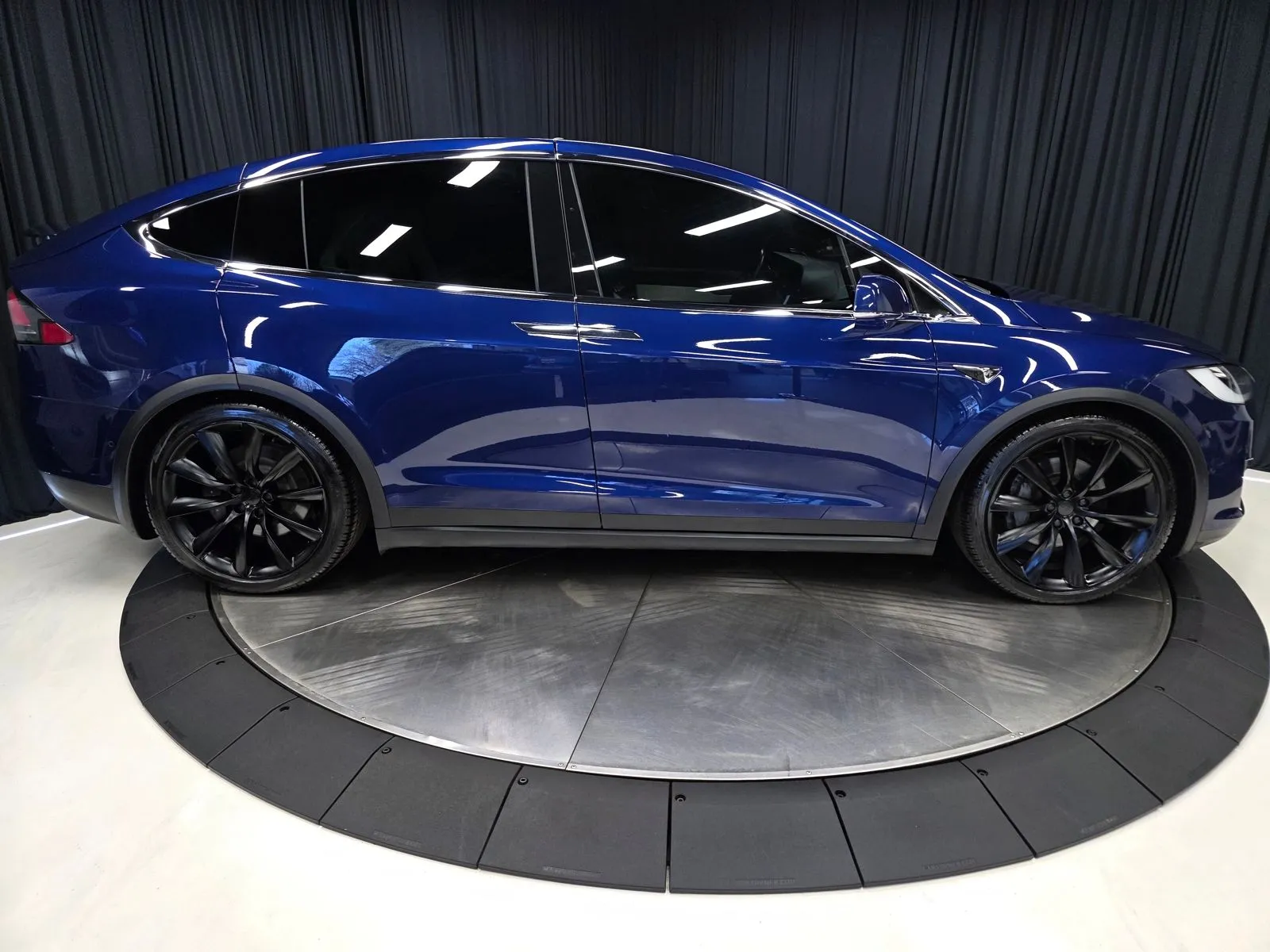 2018 Tesla Model X 100D - Photo 14