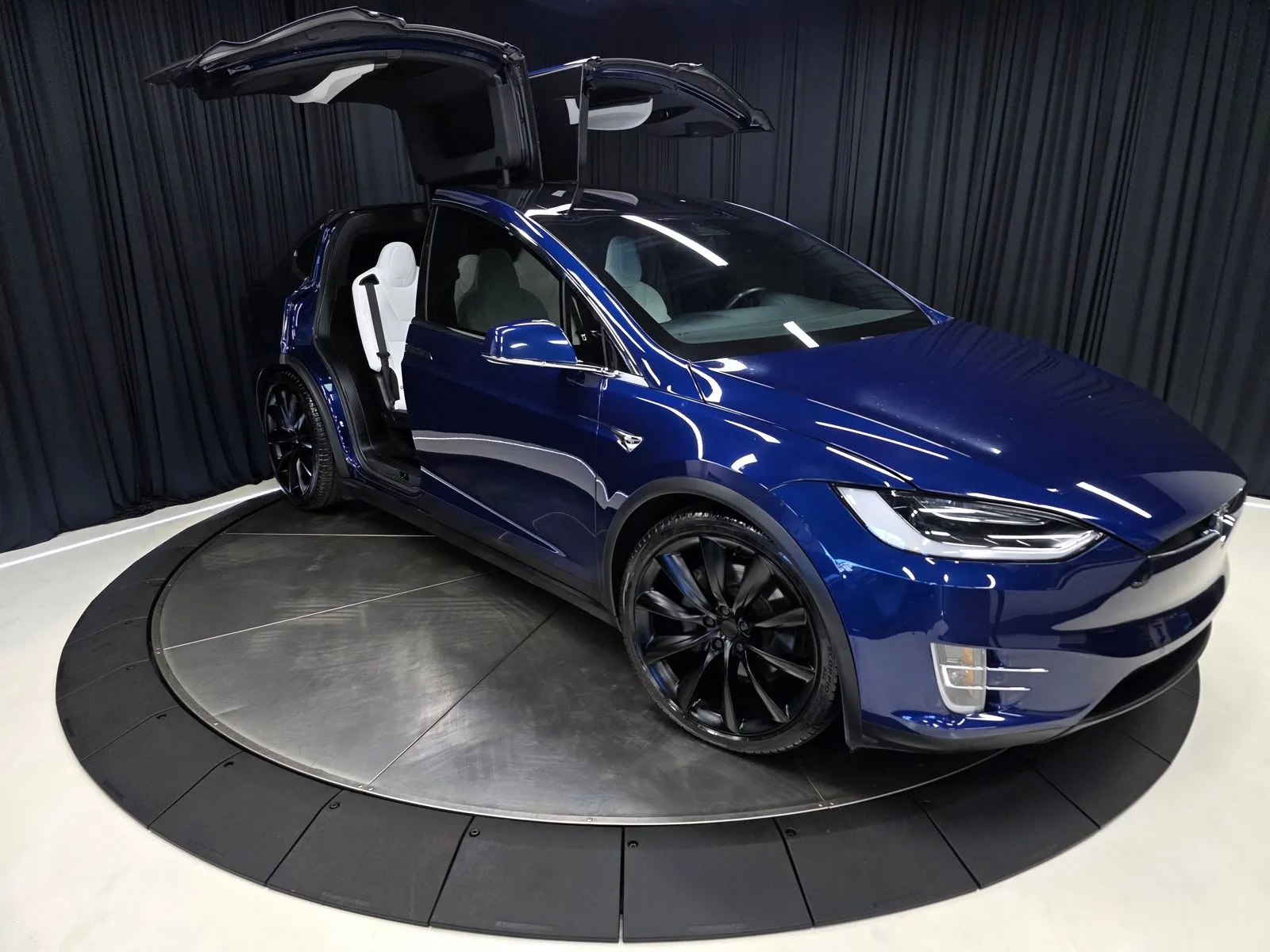 2018 Tesla Model X 100D - Photo 81