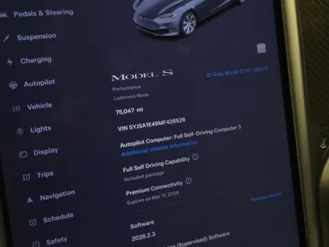 More photos of 2021 Tesla Model S Performance at HyperCars, IN