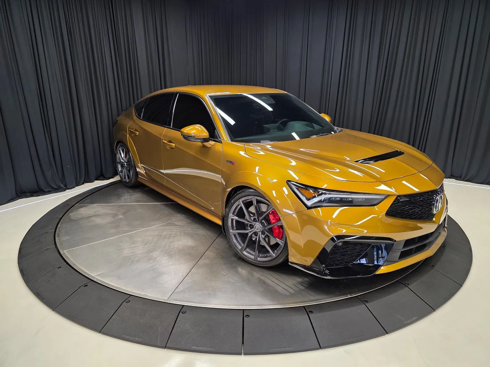 More photos of 2024 Acura Integra Type S at HyperCars, IN