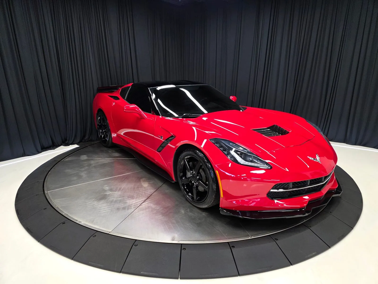 More photos of 2014 Chevrolet Corvette Stingray at HyperCars, IN