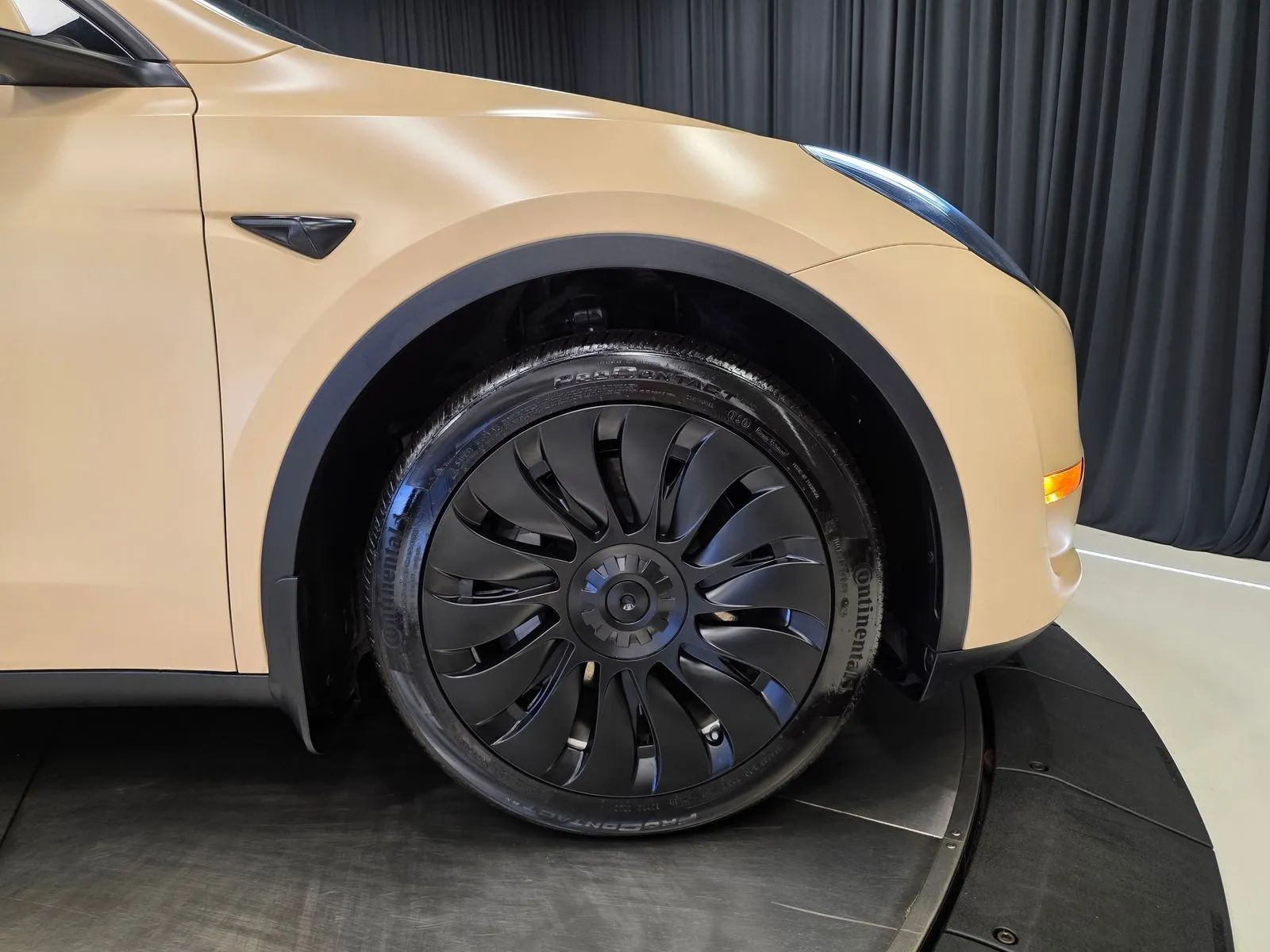 Another view of 2023 Tesla Model Y Long Range for sale in New Albany, IN at HyperCars