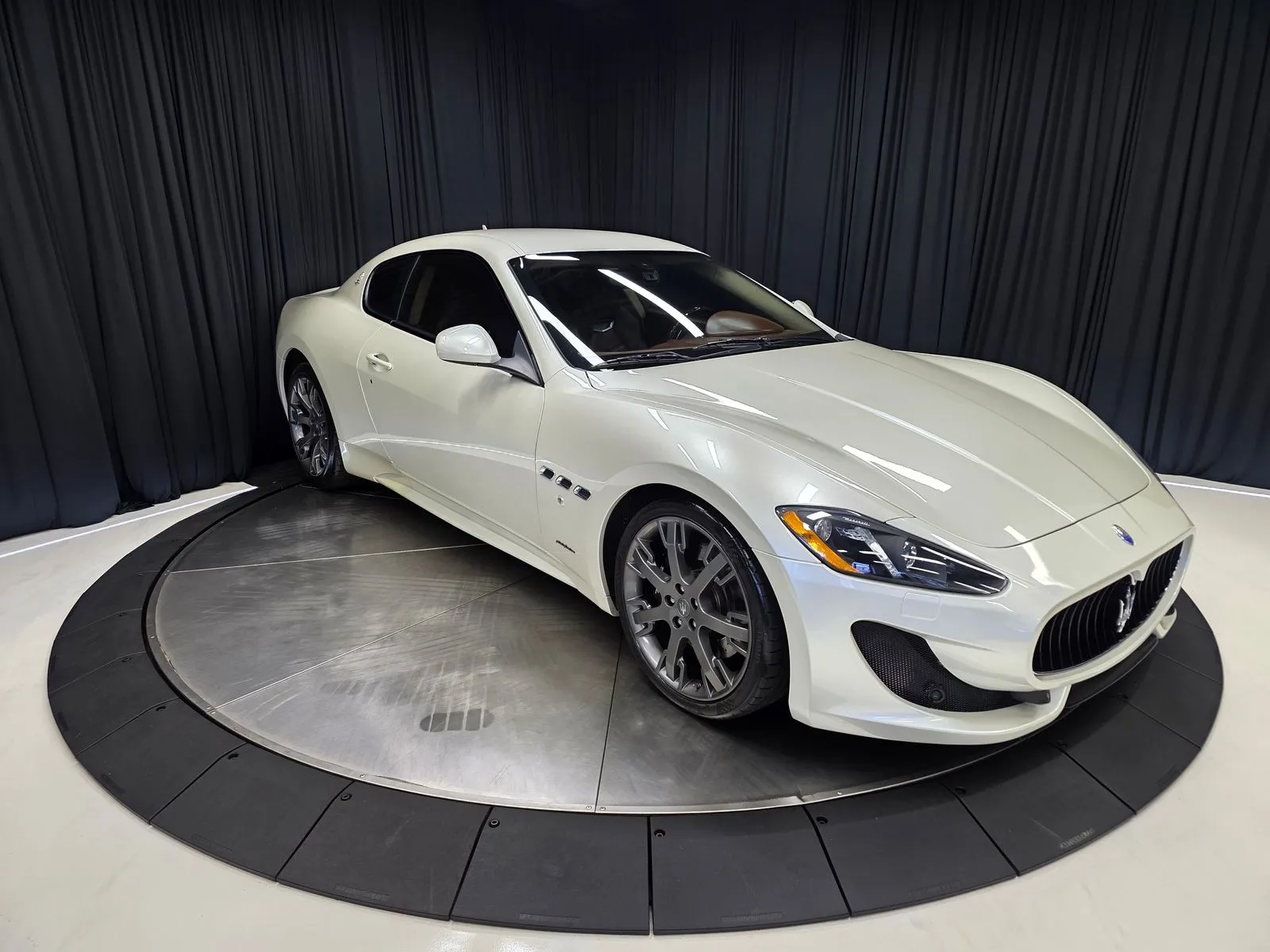 More photos of 2013 Maserati GranTurismo Sport at HyperCars, IN