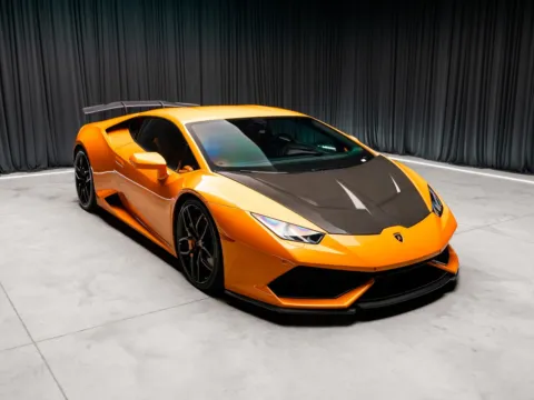 Another view of 2015 Lamborghini Huracan LP610-4 for sale in New Albany, IN at HyperCars