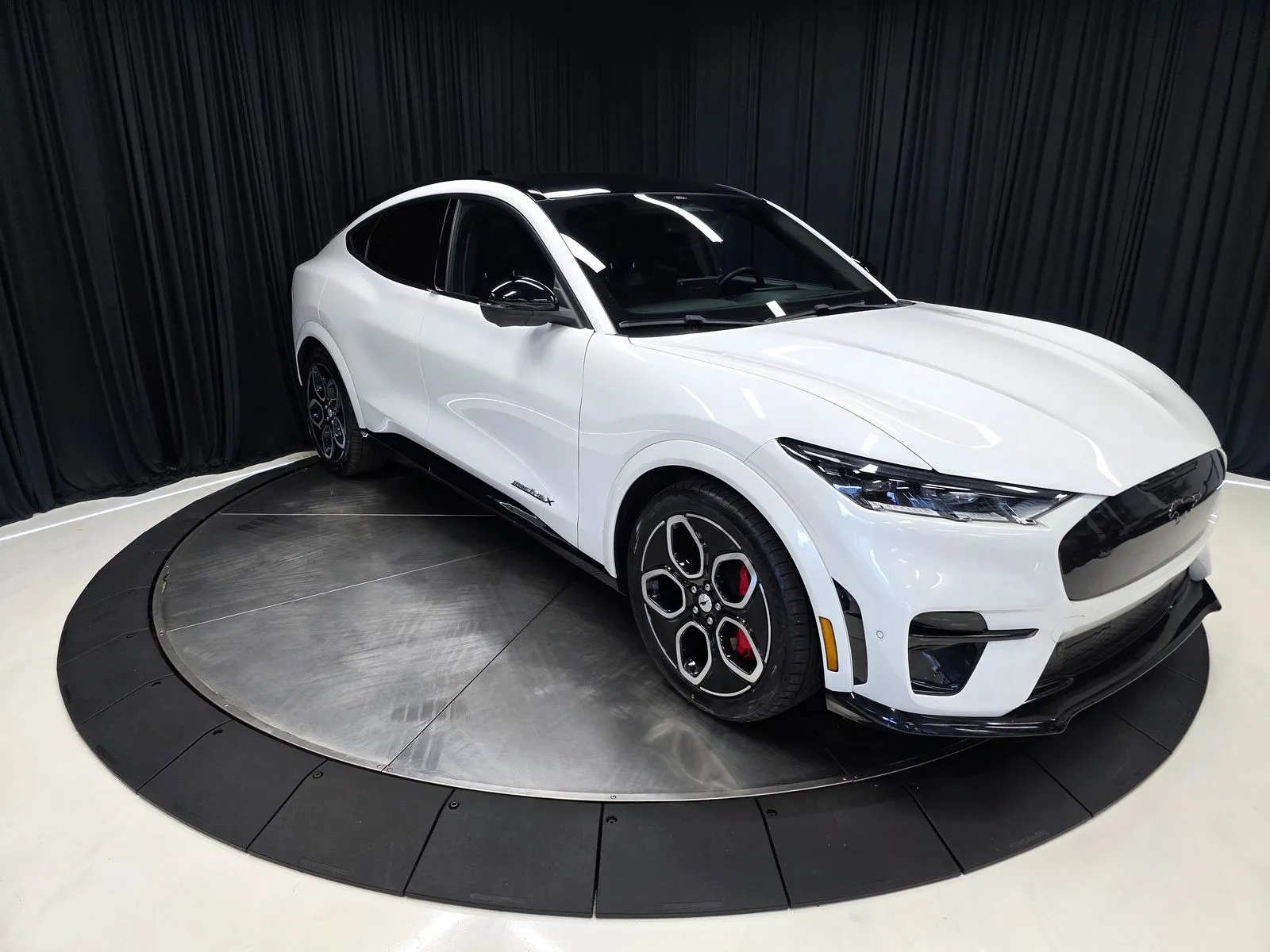 More photos of 2022 Ford Mustang Mach-E GT at HyperCars, IN