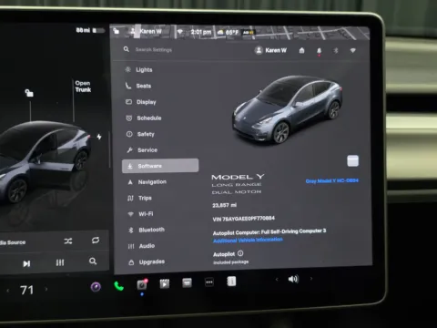 More photos of 2023 Tesla Model Y Long Range at HyperCars, IN