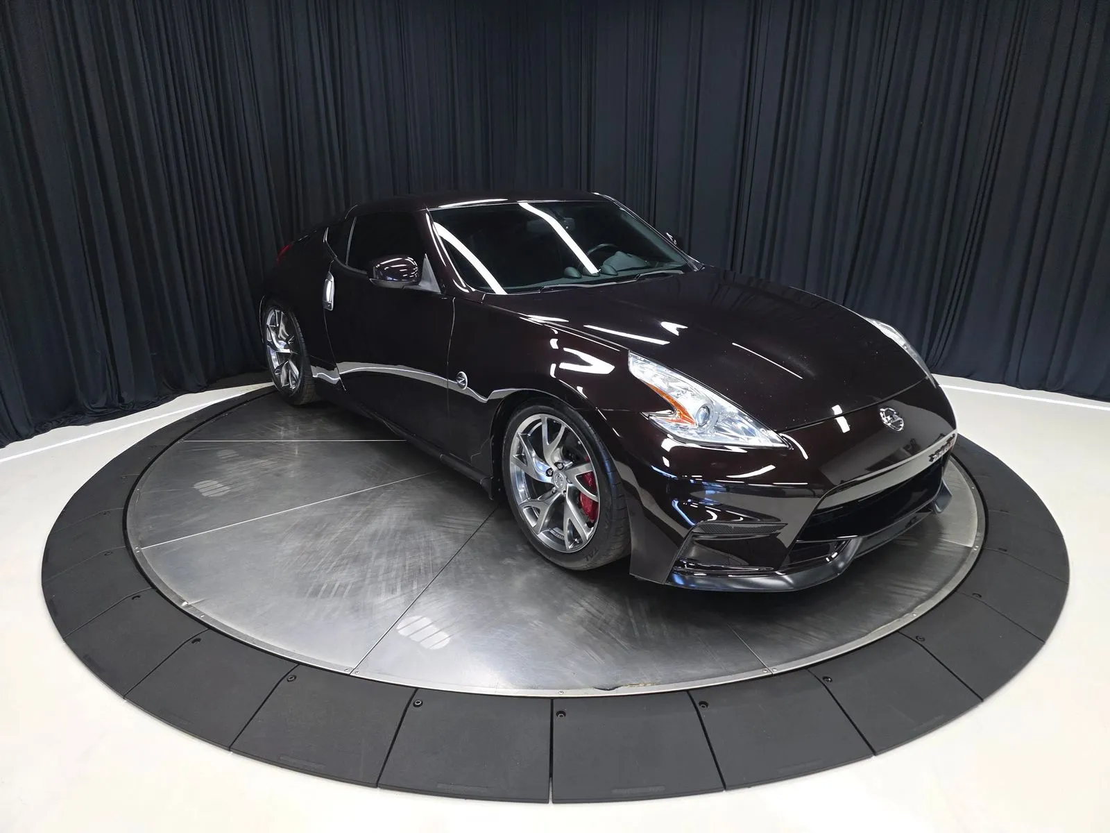 More photos of 2015 Nissan 370Z Sport at HyperCars, IN