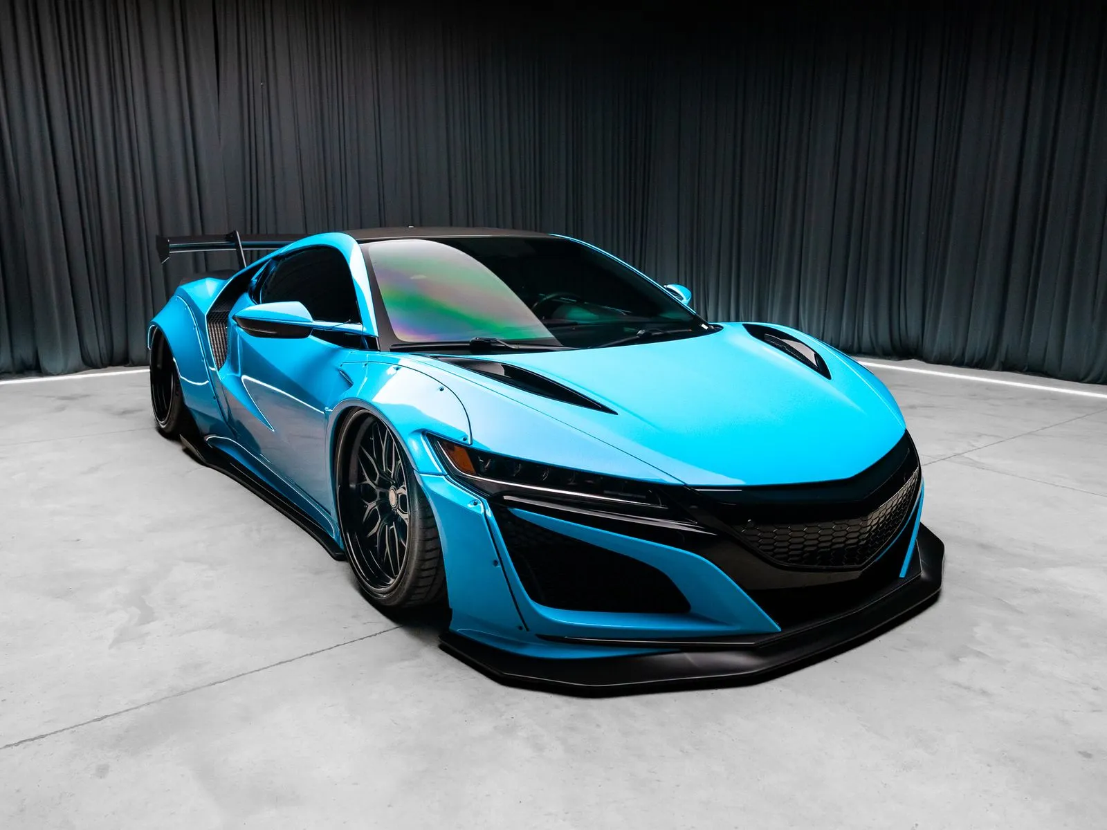Blue 2017 Acura NSX for sale in New Albany, IN