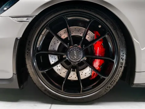 More photos of 2015 Porsche 911 GT3 at HyperCars, IN