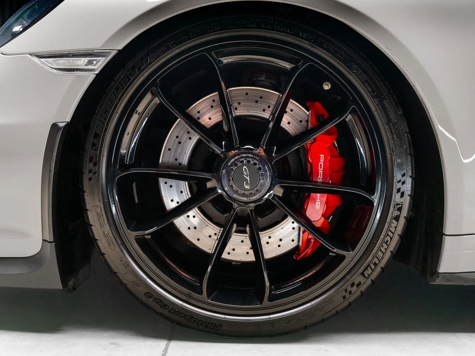 More photos of 2015 Porsche 911 GT3 at HyperCars, IN