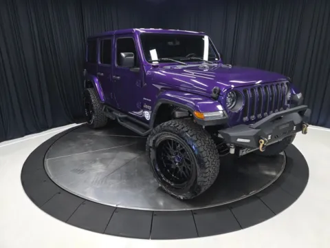Unknown 2023 Jeep Wrangler Sahara for sale in New Albany, IN