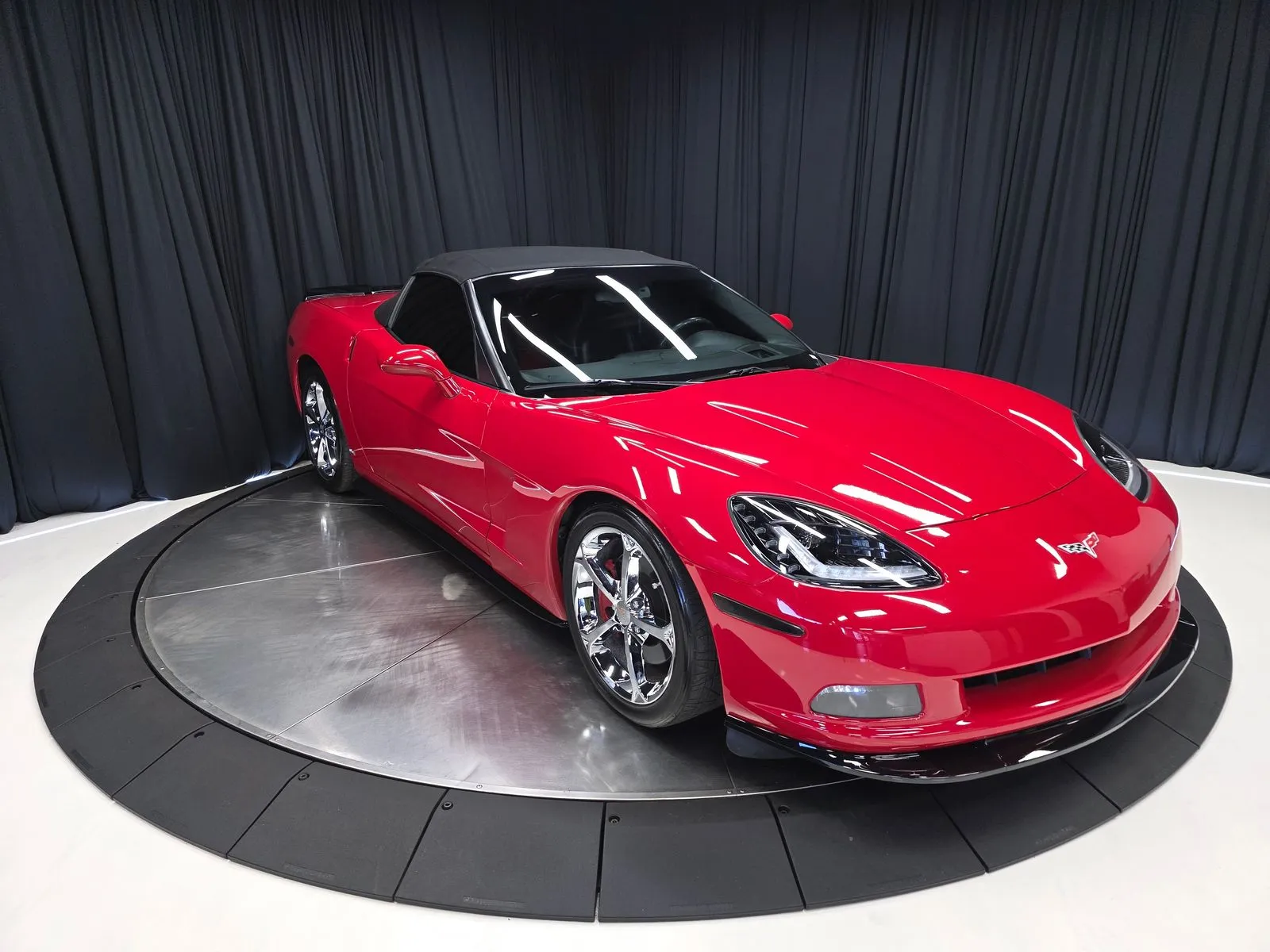 More photos of 2006 Chevrolet Corvette at HyperCars, IN