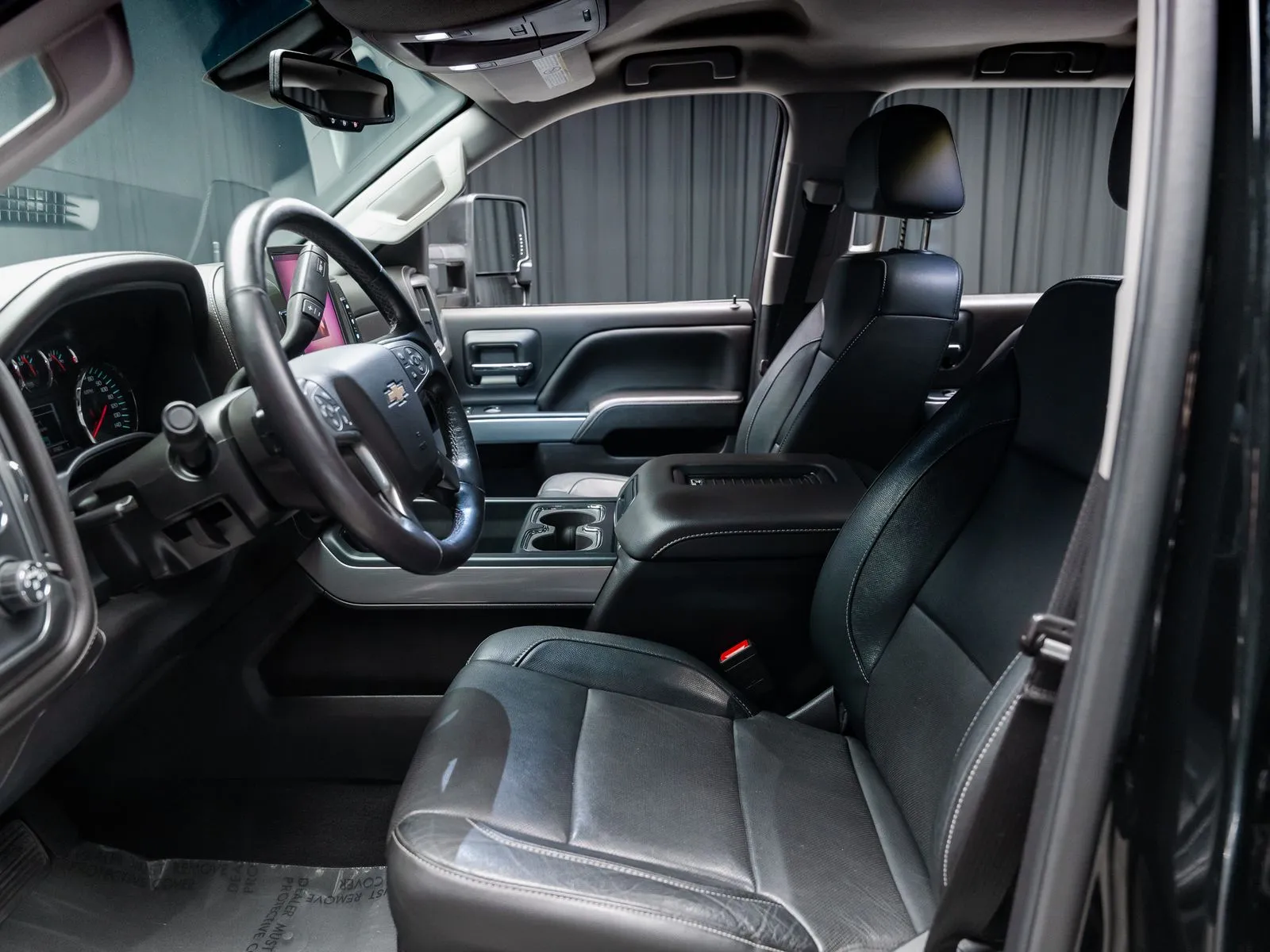 More photos of 2019 Chevrolet Silverado 2500HD LTZ at HyperCars, IN