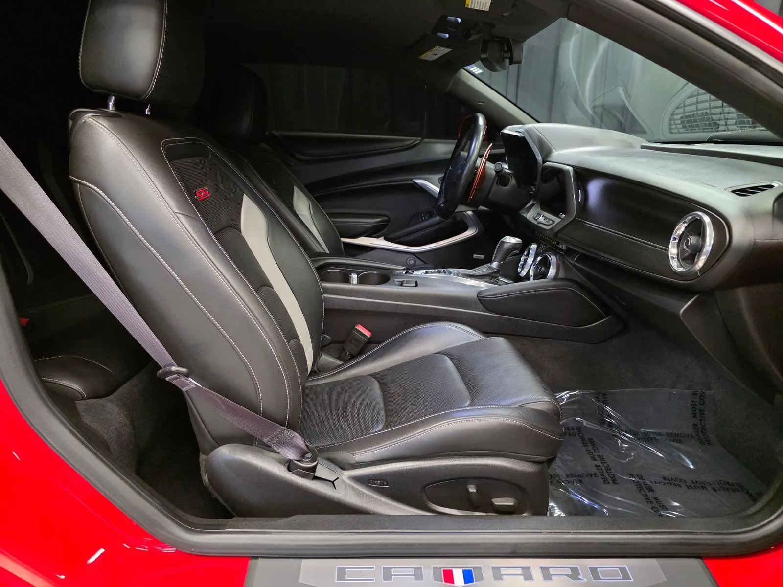 Photos of 2016 Chevrolet Camaro SS for sale in New Albany, IN at HyperCars