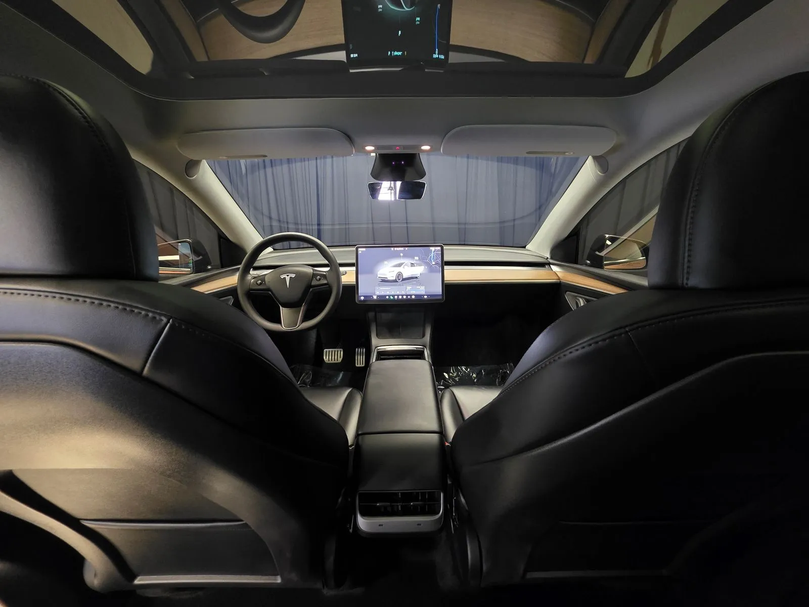 Photos of 2023 Tesla Model Y Performance for sale in New Albany, IN at HyperCars