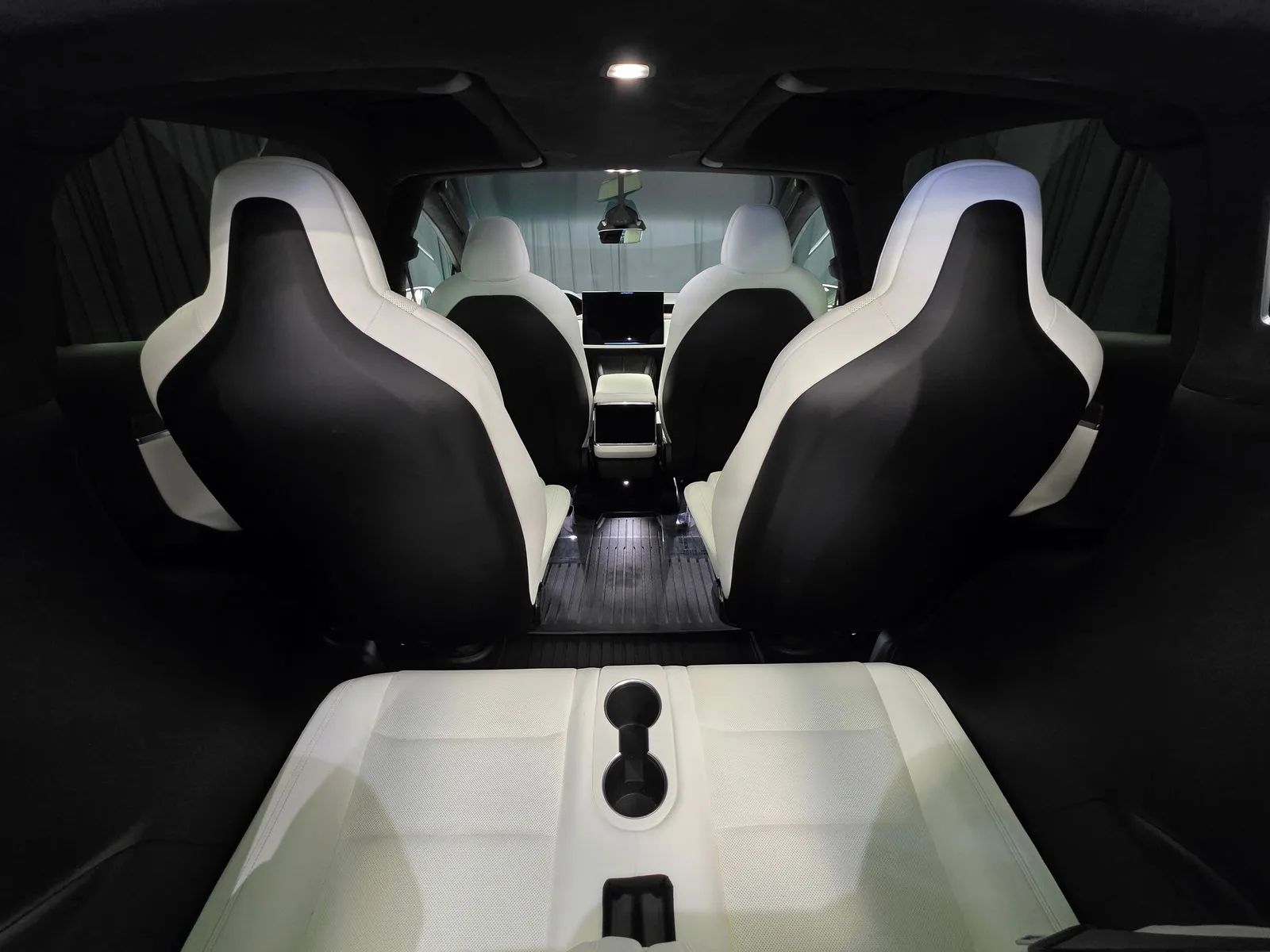 Another view of 2022 Tesla Model X for sale in New Albany, IN at HyperCars