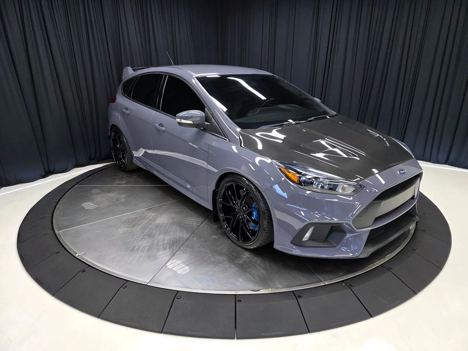 More photos of 2017 Ford Focus RS at HyperCars, IN