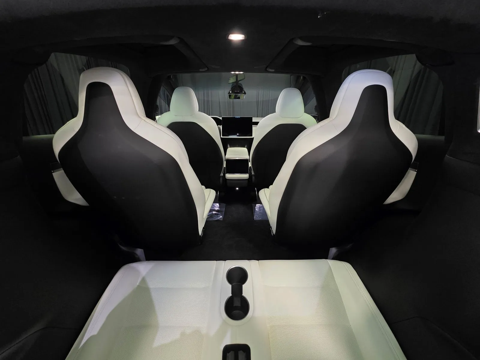 Another view of 2022 Tesla Model X Plaid for sale in New Albany, IN at HyperCars