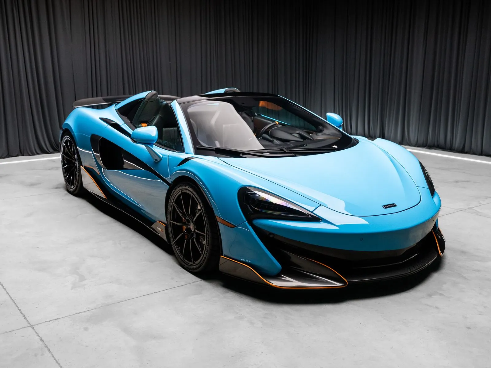 Photos of 2020 McLaren 600LT for sale in New Albany, IN at HyperCars