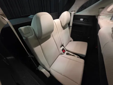More photos of 2022 Mercedes-Benz GLE 450 at HyperCars, IN
