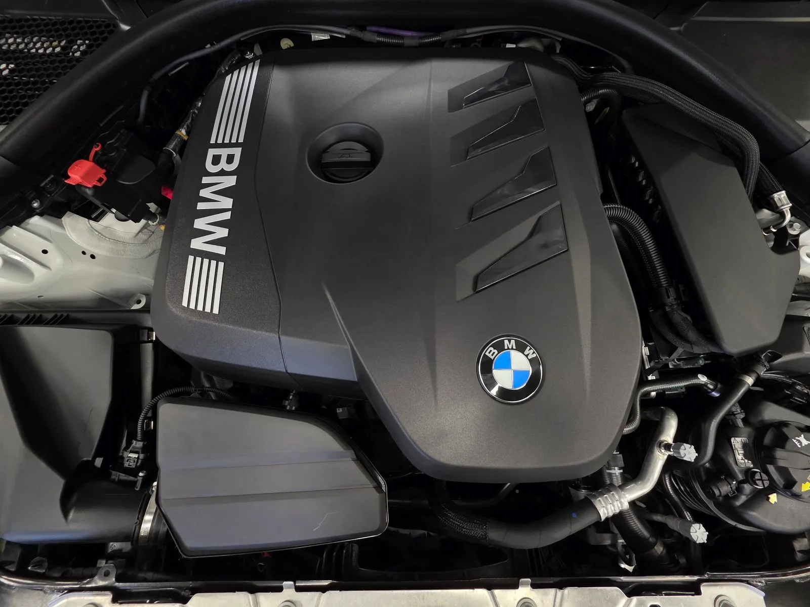 Another view of 2025 BMW 3 Series 330i xDrive for sale in New Albany, IN at HyperCars