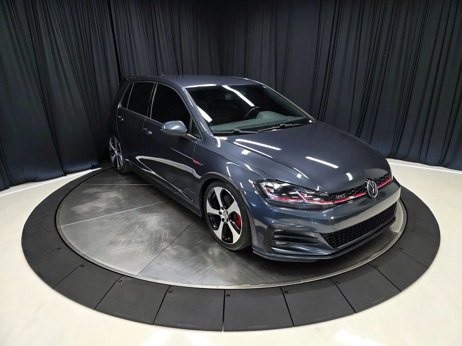 Another view of 2018 Volkswagen Golf GTI 2.0T SE for sale in New Albany, IN at HyperCars