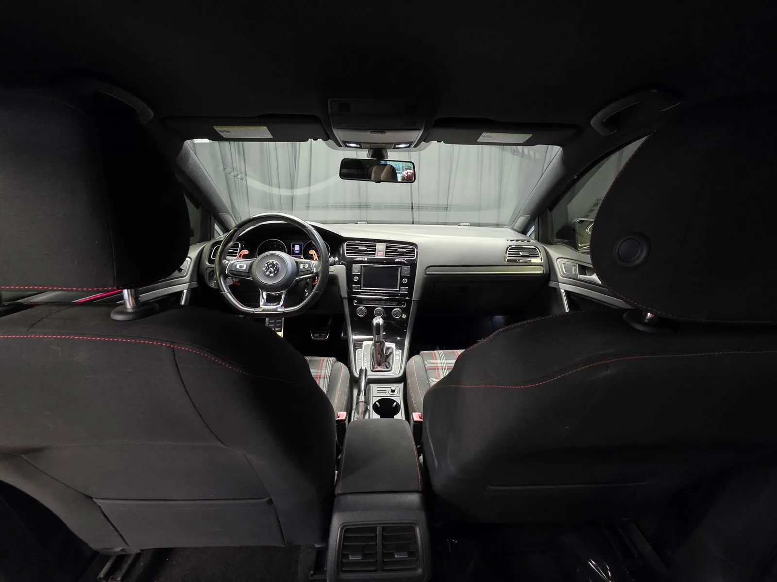 Photos of 2018 Volkswagen Golf GTI 2.0T SE for sale in New Albany, IN at HyperCars