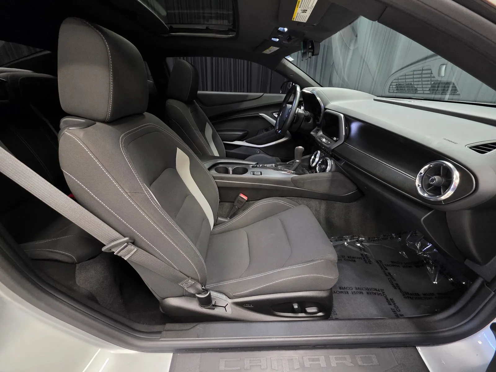 Photos of 2018 Chevrolet Camaro SS for sale in New Albany, IN at HyperCars