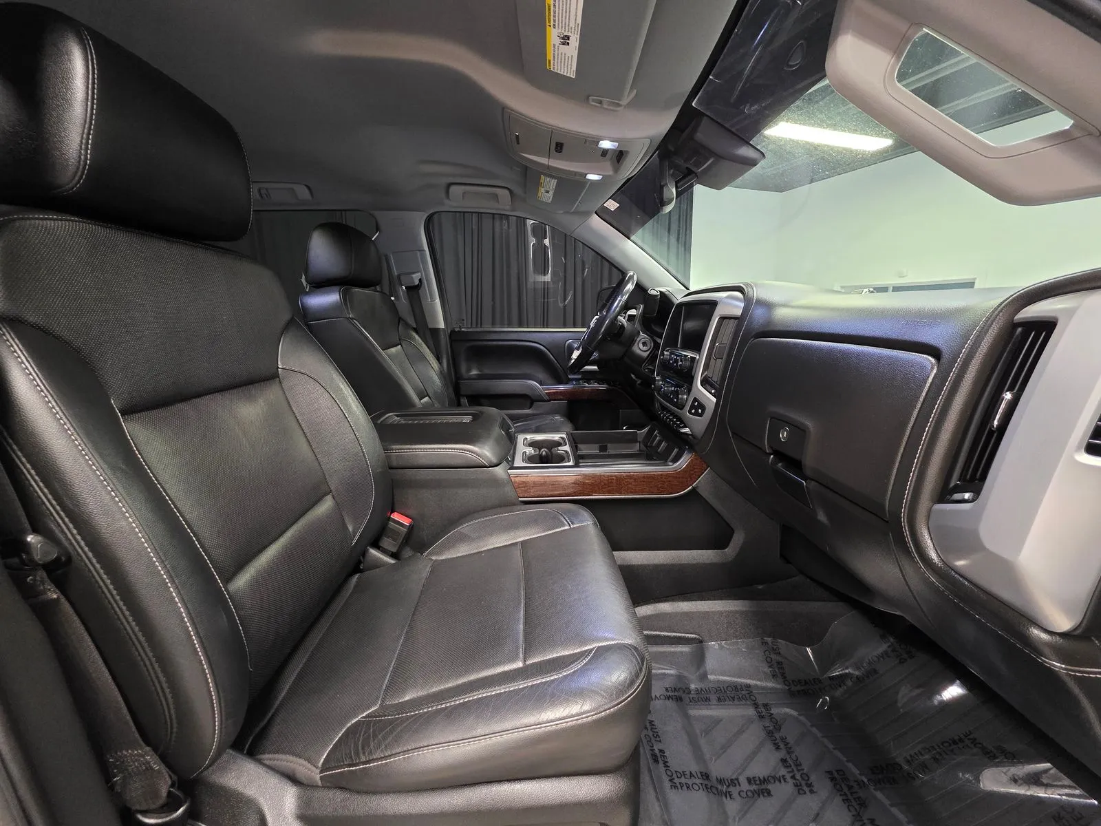 Photos of 2018 GMC Sierra 1500 SLT for sale in New Albany, IN at HyperCars