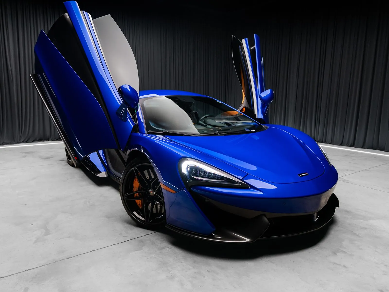 Blue 2017 McLaren 570S for sale in New Albany, IN