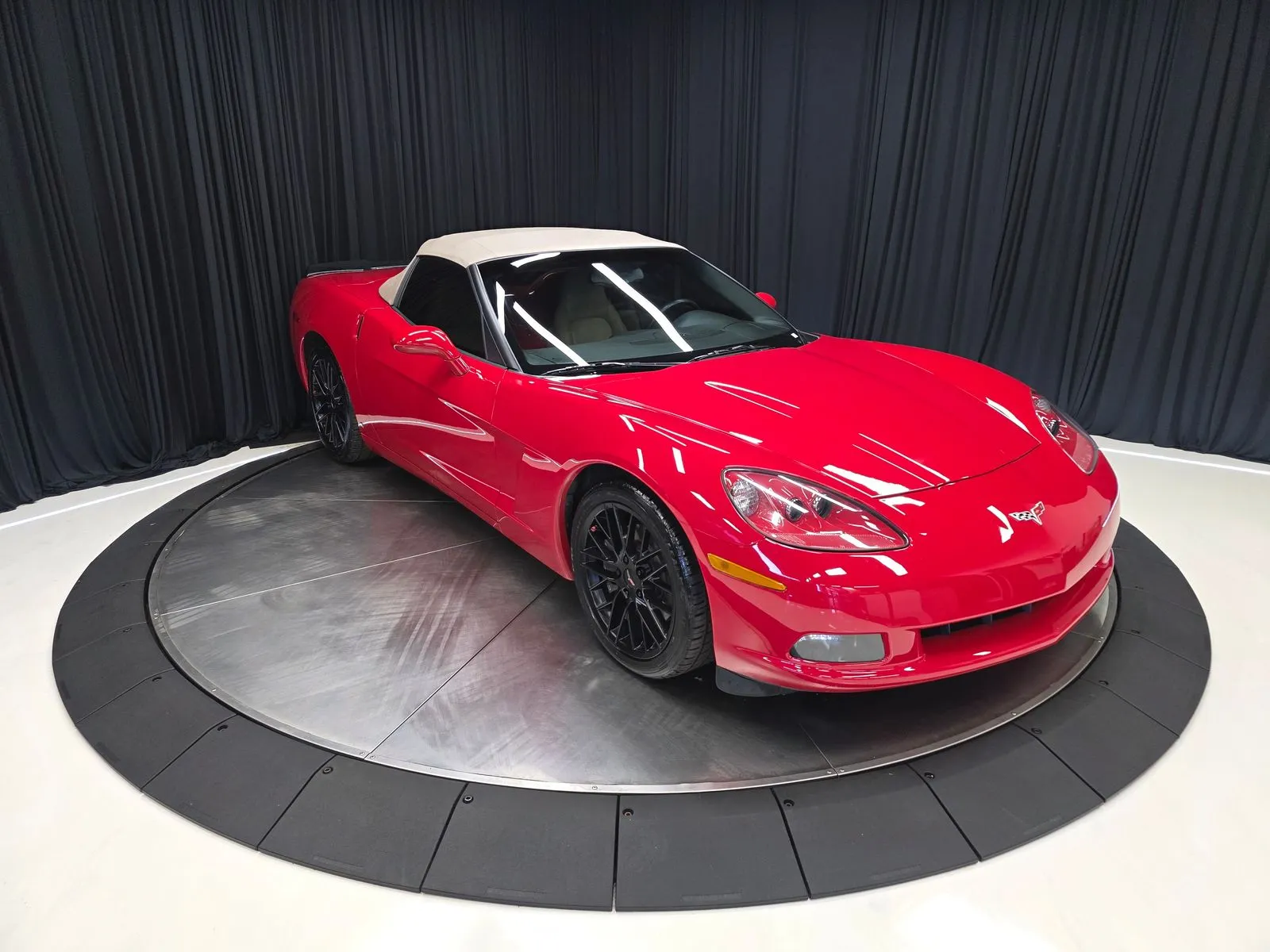 More photos of 2006 Chevrolet Corvette at HyperCars, IN