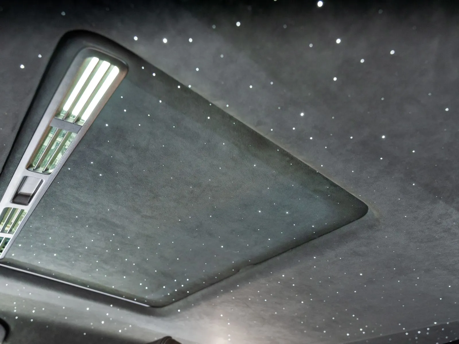 More photos of 2021 Mercedes-Benz G-Class G 63 AMG at HyperCars, IN