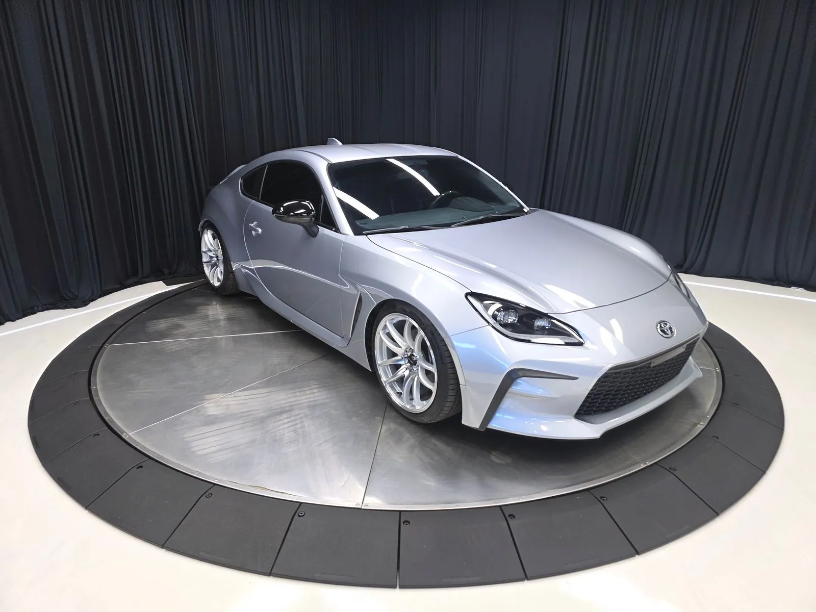 More photos of 2024 Toyota GR86 Premium at HyperCars, IN