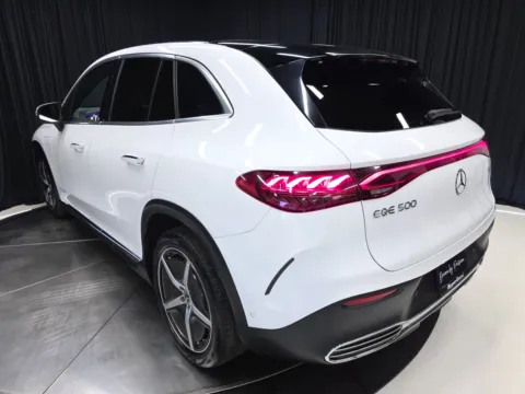 More photos of 2023 Mercedes-Benz EQE 500 SUV at HyperCars, IN